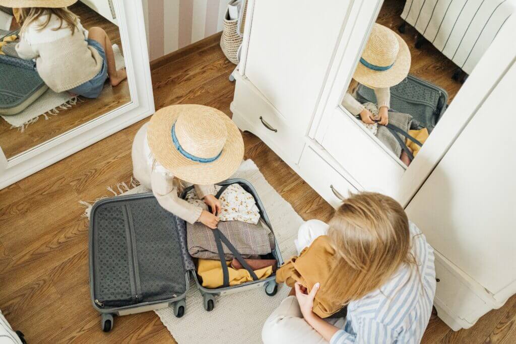 travelling with kids packing