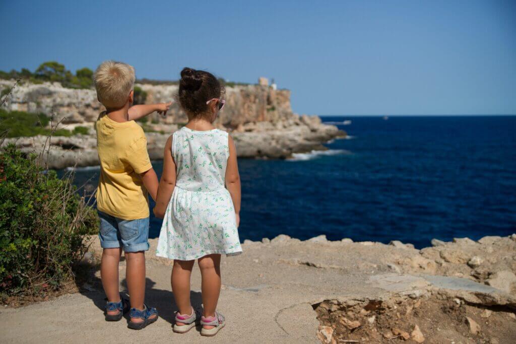 travelling with kids plans